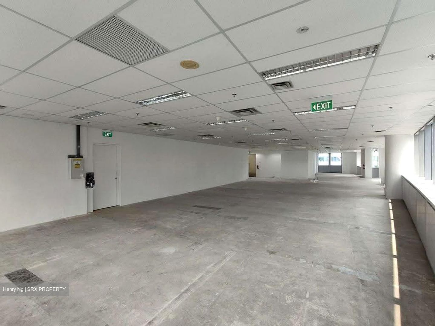 Income At Raffles (D1), Office #614478751